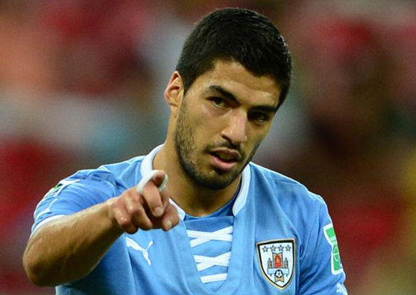 Luis Suárez defiende su camiseta y manda fuerte mensaje a Chile