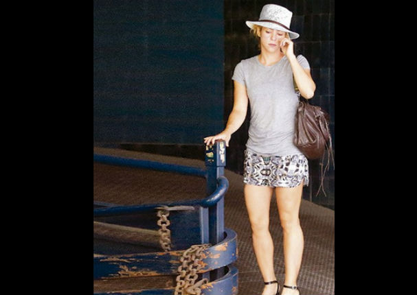 ¿Por qué llora Shakira en plena calle? (FOTOS)