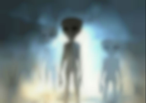 Habrían captado a un supuesto extraterrestre volando sobre un parque (VIDEO)