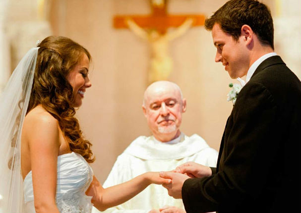 Este sería la prueba más fiel de que un matrimonio va a ser feliz (VIDEO)