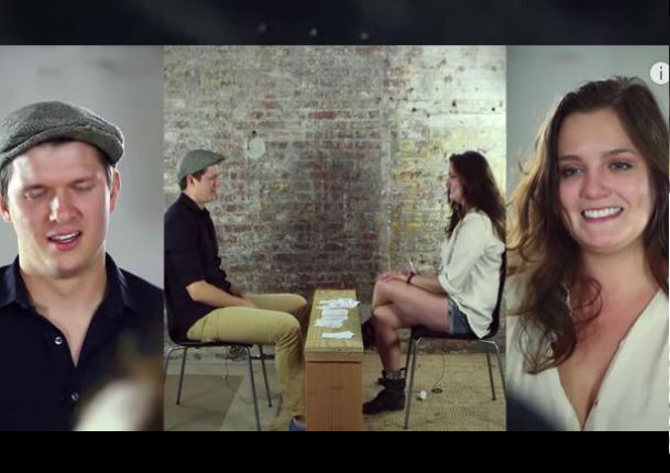 Ex novios se reencuentran y se hacen preguntas muy honestas (VIDEO)