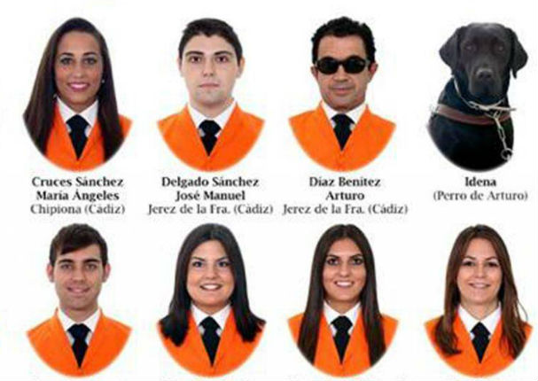 Un perro guía se 'gradúa' en la universidad