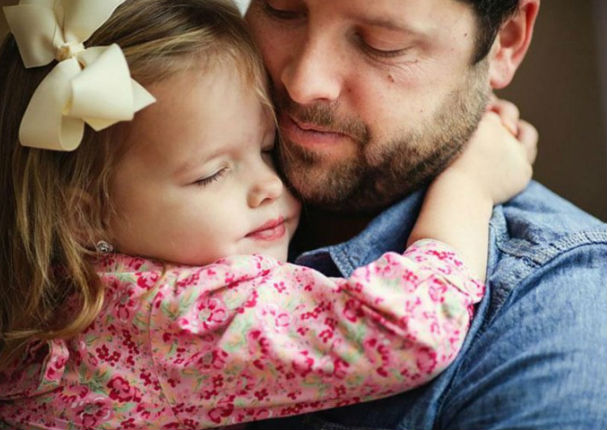 Carta a la mujer que me robó a mi padre