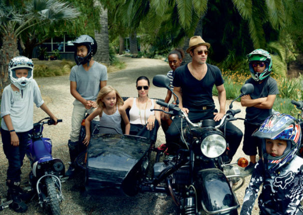 Angelina Jolie, Brad Pitt y sus 6 hijos posaron para conocida revista Angelina Jolie, Brad Pitt y sus 6 hijos posaron para conocida revista