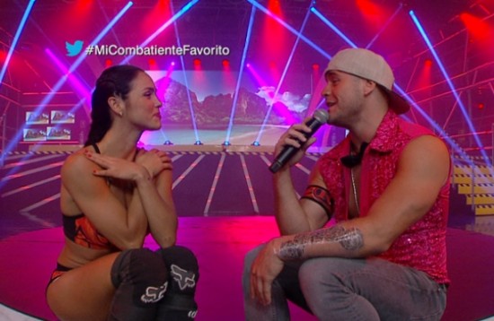 ¡Mira el tremendo beso entre Paloma Fiuza y Pancho Rodríguez! - VIDEO