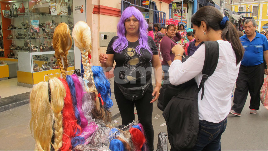 Disfraces de Jefferson Farfán y  Yahaira Plasencia rayan en Halloween