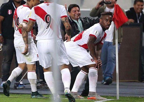 ¿Jefferson Farfán moverá el totó en El Gran Show?