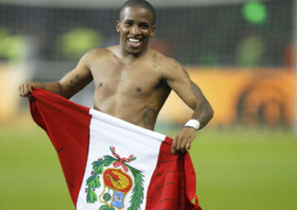 Jefferson Farfán se quedó boquiabierto con la locura de un hincha de la selección (FOTO)