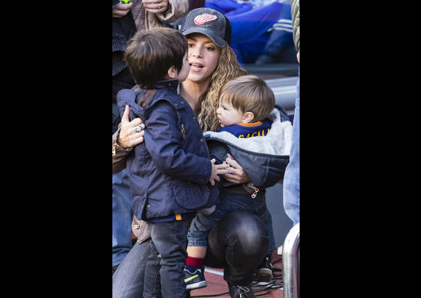 Shakira: Así Milan y Sasha muestran que son los fans de Piqué (VIDEO) Shakira: Así Milan y Sasha muestran que son los fans de Piqué (VIDEO)