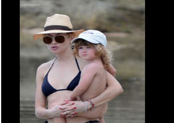 Instagram: Thalía y Paulina Rubio inician guerra de bikinis (FOTOS) Instagram: Thalía y Paulina Rubio inician guerra de bikinis (FOTOS)