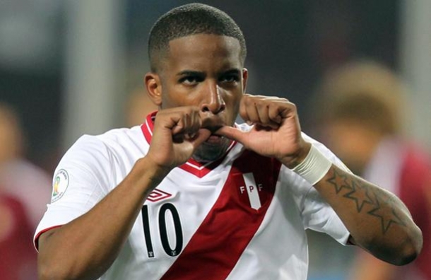 Jefferson Farfán calla a Melissa Klug con esta foto