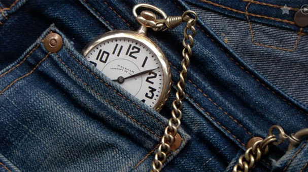 El bolsillo chiquito de los jeans sirve para… El bolsillo chiquito de los jeans sirve para…