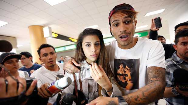 ¿Paolo Guerrero y Alondra García Miró terminaron?