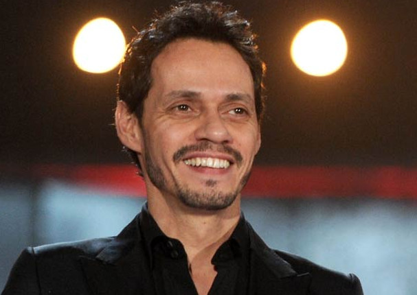 Facebook: Foto de Marc Anthony conmueve las redes sociales