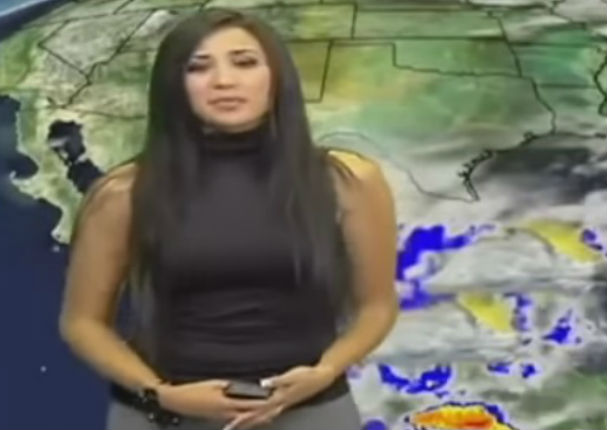 YouTube: 'Chica del clima' viste leggins y enseña más de la cuenta