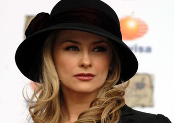 Aracely Arámbula se pronuncia acerca de la muerte de Luis Miguel