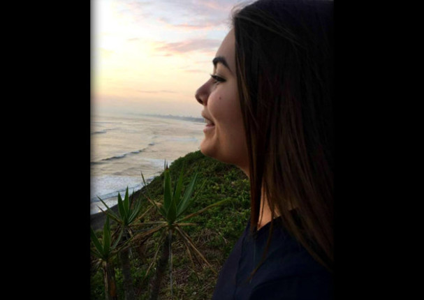 Karina Calmet causa furor en Twitter con foto de su bella hija Karina Calmet causa furor en Twitter con foto de su bella hija