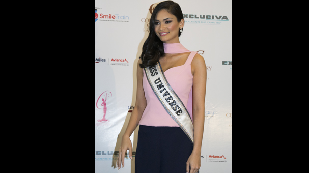 Miss Universo Pía Alonzo mostró su apoyo a la candidata Mirella Paz (FOTOS)
