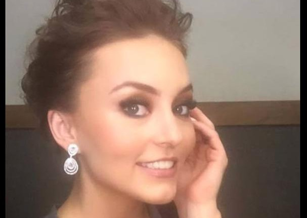 Rubí vs Teresa: Las villanas de telenovelas que siguen cautivando a más de uno con su belleza (FOTOS) Rubí vs Teresa: Las villanas de telenovelas que siguen cautivando a más de uno con su belleza (FOTOS)