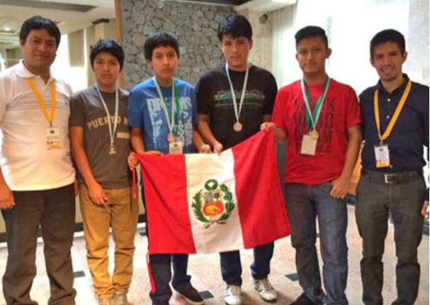 ¡Orgullo nacional! Escolares peruanos ganan medallas de oro en olimpiada de matemática