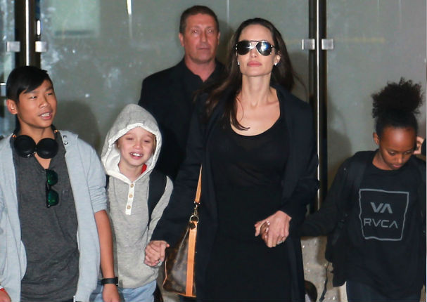 Angelina Jolie: Conoce a los 12 niños que 'adoptó' y ayudó a tener mejor vida (FOTOS)