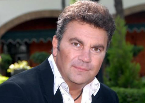 Manuel Mijares se sometió a delicada cirugía cervical (FOTOS)