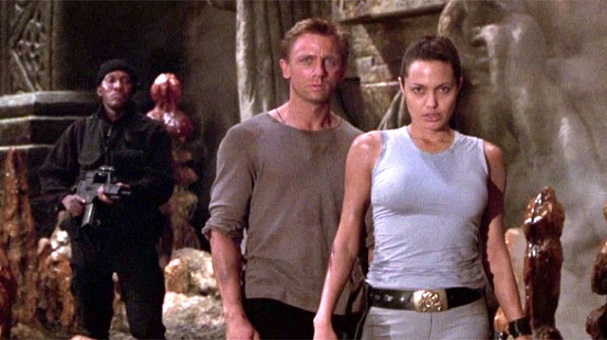 Angelina Jolie: Daniel Craig sería amante de esposa de Brad Pitt