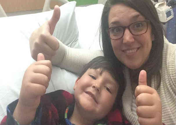 YouTube:  Niño se entera que venció el cáncer y  esta  fue su conmovedora reacción - VIDEO