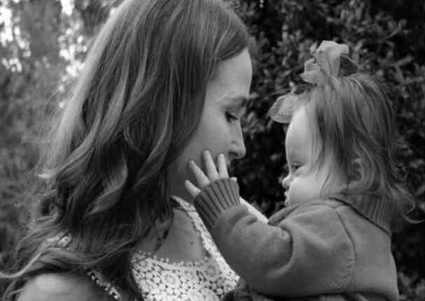 Mira la carta de una madre a un doctor tras decirle que abortara