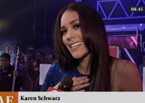 Karen Schwarz presume su pancita de embarazo en 'Amigos y Rivales' y dice esto Karen Schwarz presume su pancita de embarazo en 'Amigos y Rivales' y dice esto