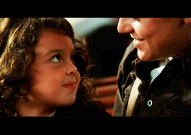 ¿Recuerdas a la niña que bailó con DiCaprio en 'Titanic'? Así luce ahora - FOTOS
