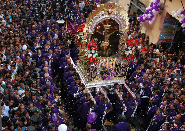 Señor de los Milagros: La PNP dio consejos con conocido meme