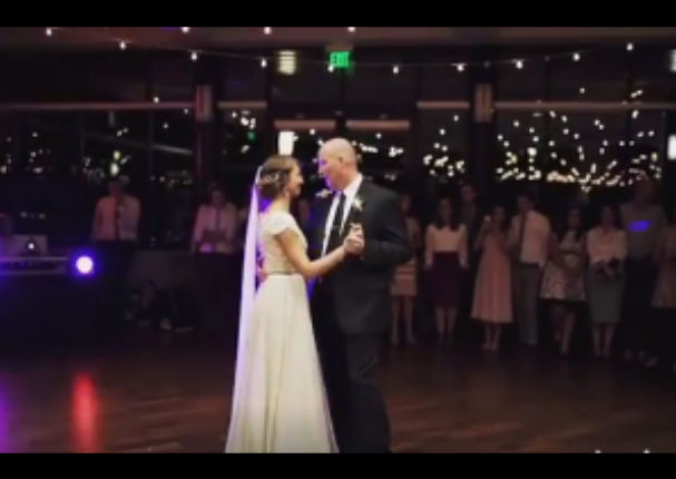 Facebook: Hizo esta coreografía con su padre en su boda y ... - VIDEO