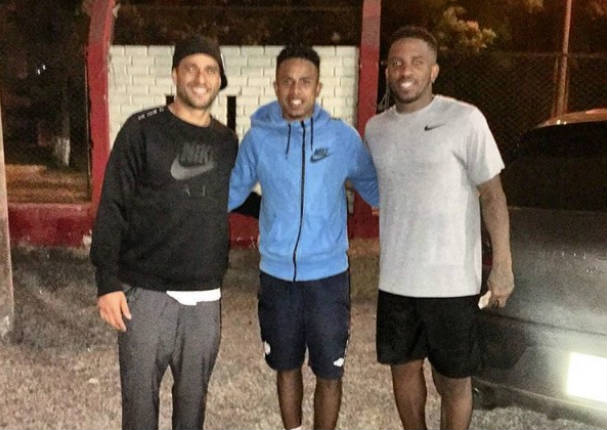 Jefferson Farfán se reencontró con sus íntimos amigos