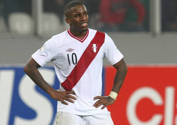 La FPF se pronuncia sobre inactividad de Jefferson Farfán