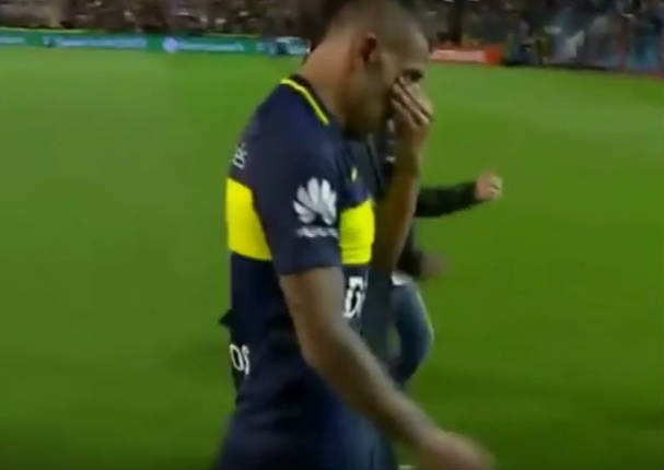 Tevez lloró en lo que sería su último partido con Boca - VIDEO