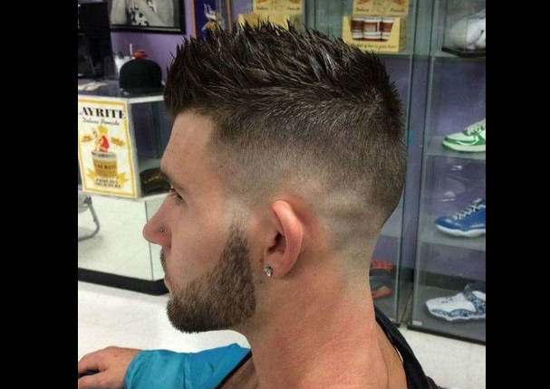 ¡Chicos, no se queden atrás! Lleva un look diferente para esta Navidad ¡Chicos, no se queden atrás! Lleva un look diferente para esta Navidad