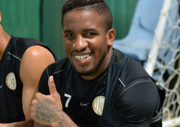 DT de América de Cali habló sobre Farfán y su posible llegada