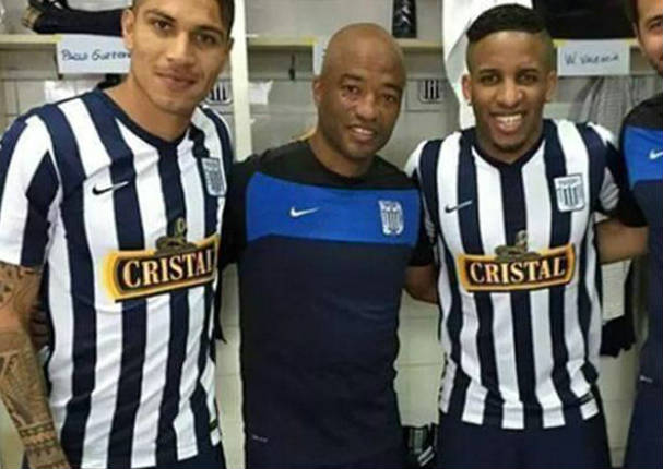 Farfán asegura que volverá a Alianza junto a Guerrero