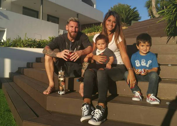 Messi le compró la casa a sus vecinos porque hacía mucha bulla