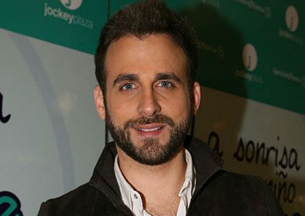 ¡La destruyó! Peluchín se burla del nuevo look de Yahaira Plasencia comparándola con ...