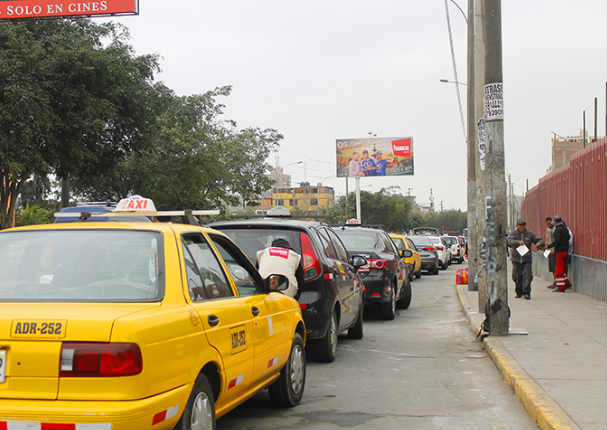 Radio Panamericana premia a los amigos del volante Radio Panamericana premia a los amigos del volante