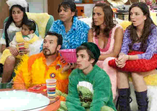 Integrante de 'La Familia Peluche' contrajo matrimonio y lo muestra así