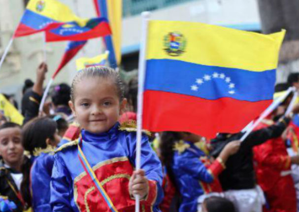 Una 'luz de esperanza' para niños venezolanos