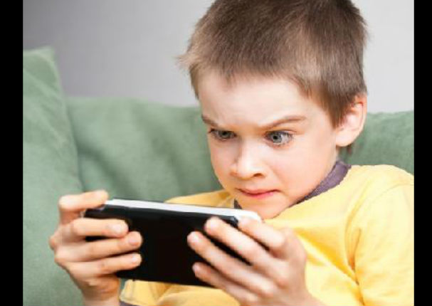 ¿Sabías que usar mucho el celular causa trastornos mentales?