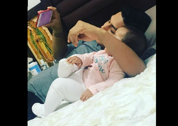 Cesar Vega: Foto junto a su hija conmueve a los fans del salsero (FOTO)