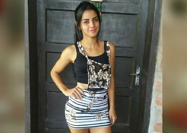 Conoce a la mujer albañil más hermosa del mundo (VIDEO)