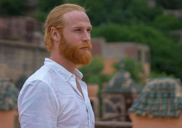 Se dejó crecer la barba y su vida cambió radicalmente (FOTOS)
