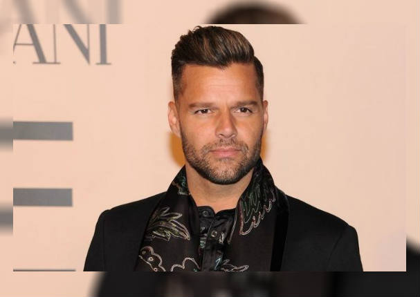 Ricky Martin muestra de todo en fotografía e Instagram no lo censura (FOTO)