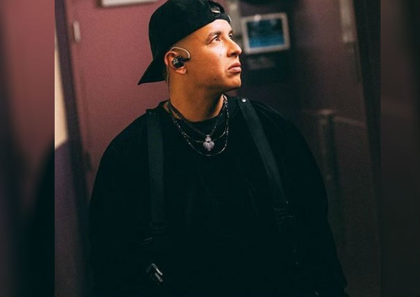 Daddy Yankee revela lo qué hace antes de subir al escenario (VIDEO)